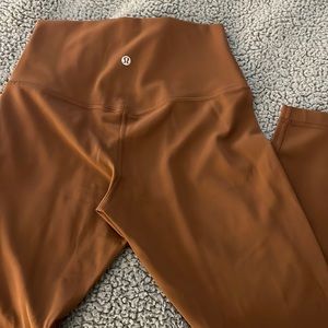 Lululemon 23” align leggings